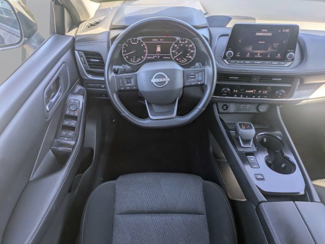 Used 2025 Blue Nissan SV image 17