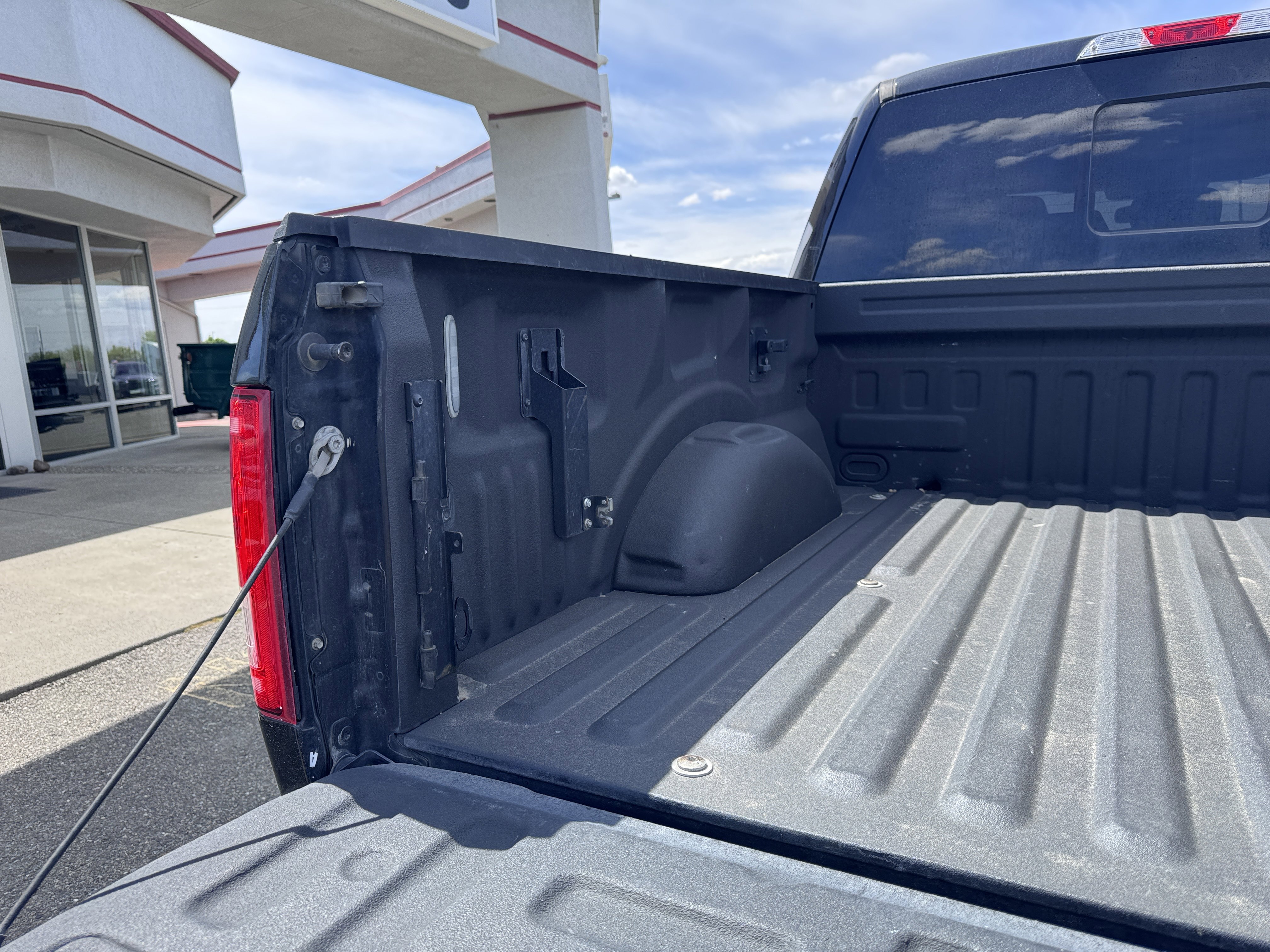 Used 2016 Black Ford XLT image 45