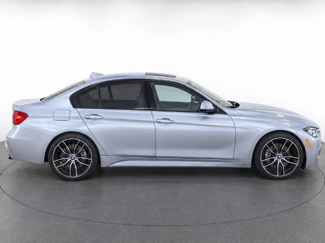 Used 2016 Silver BMW 340i image 3