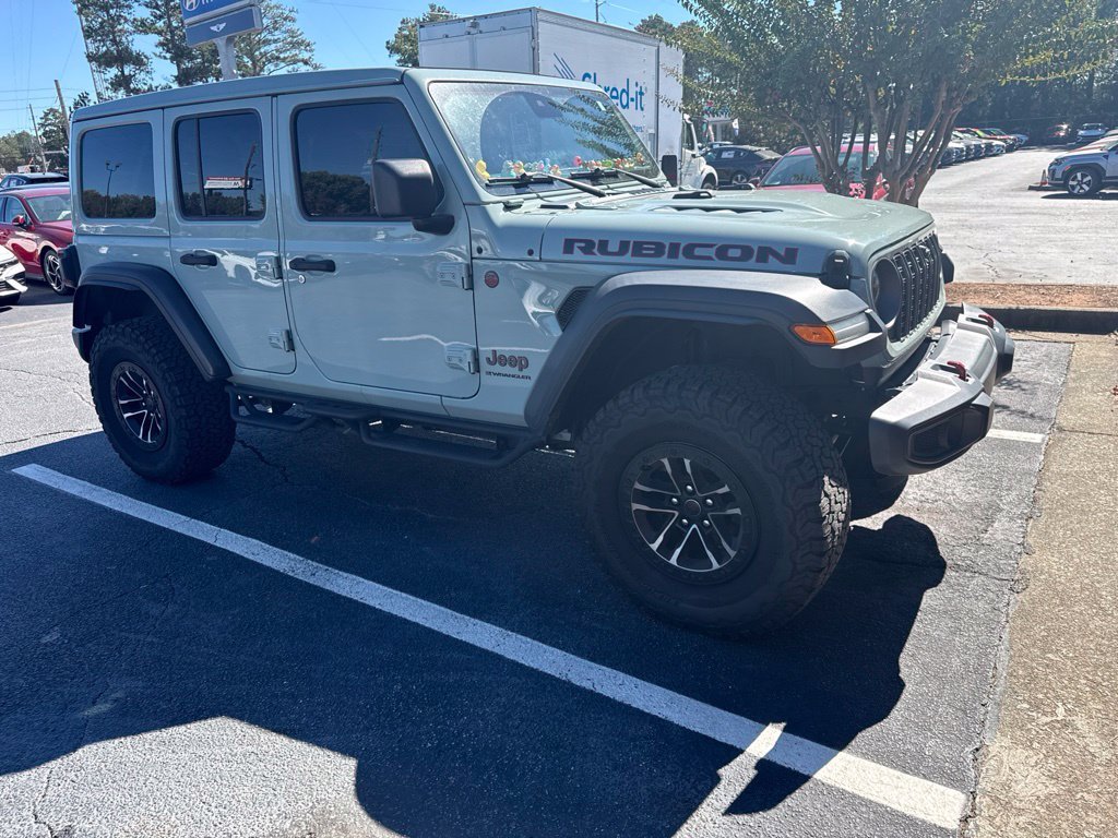 Used 2024 Gray Jeep Rubicon image 4