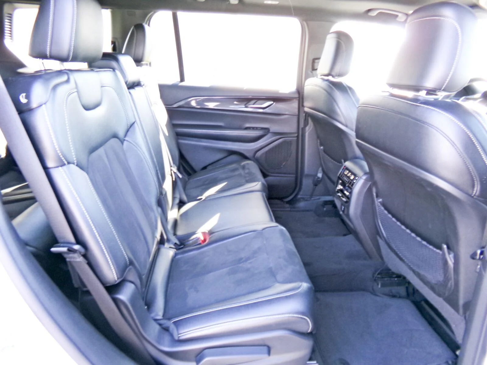 Used 2023 Bright White Clearcoat Jeep Altitude image 15