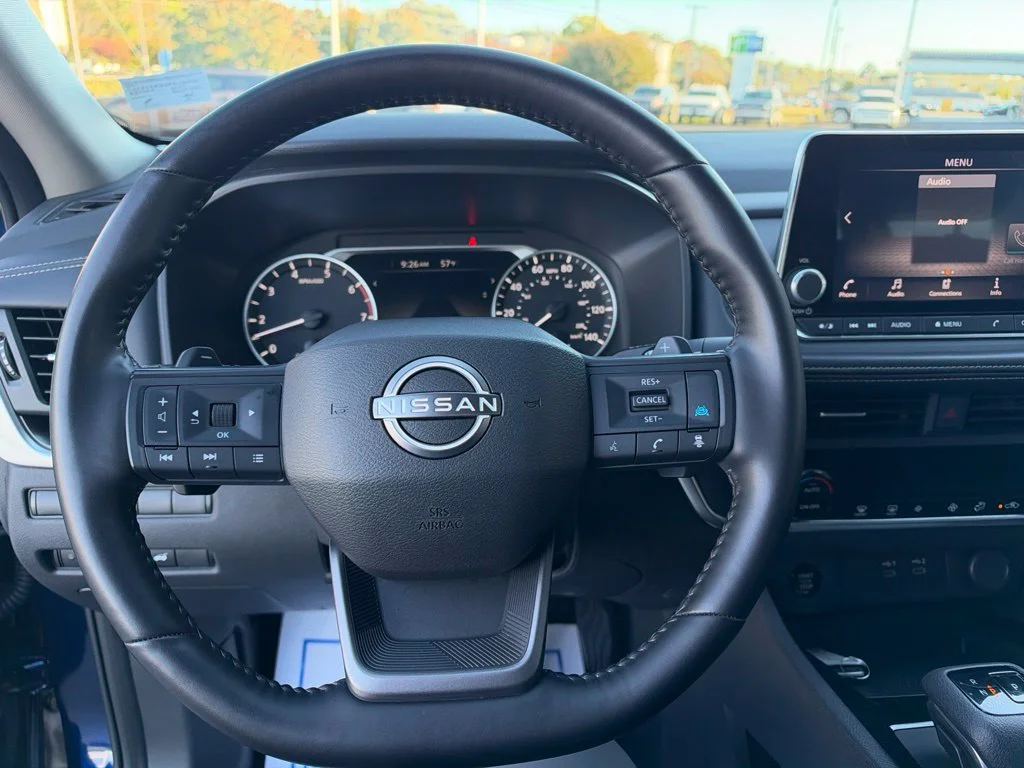 Used 2025 Blue Nissan SV image 13