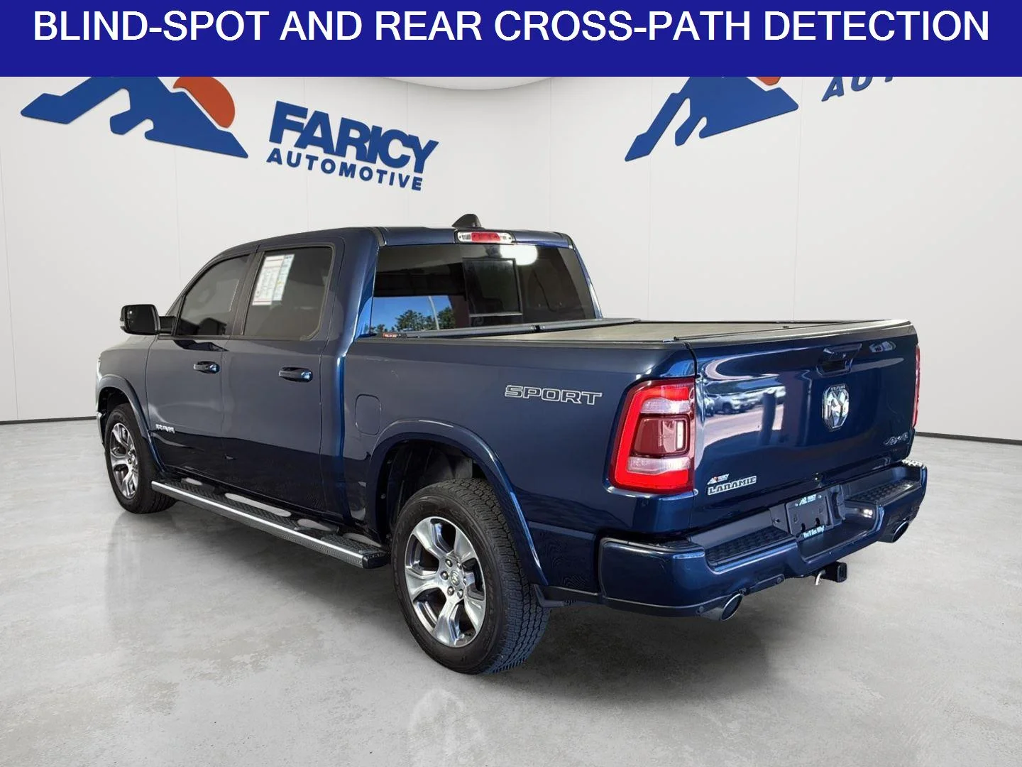 Used 2020 Patriot Blue Pearlcoat Ram Laramie image 7