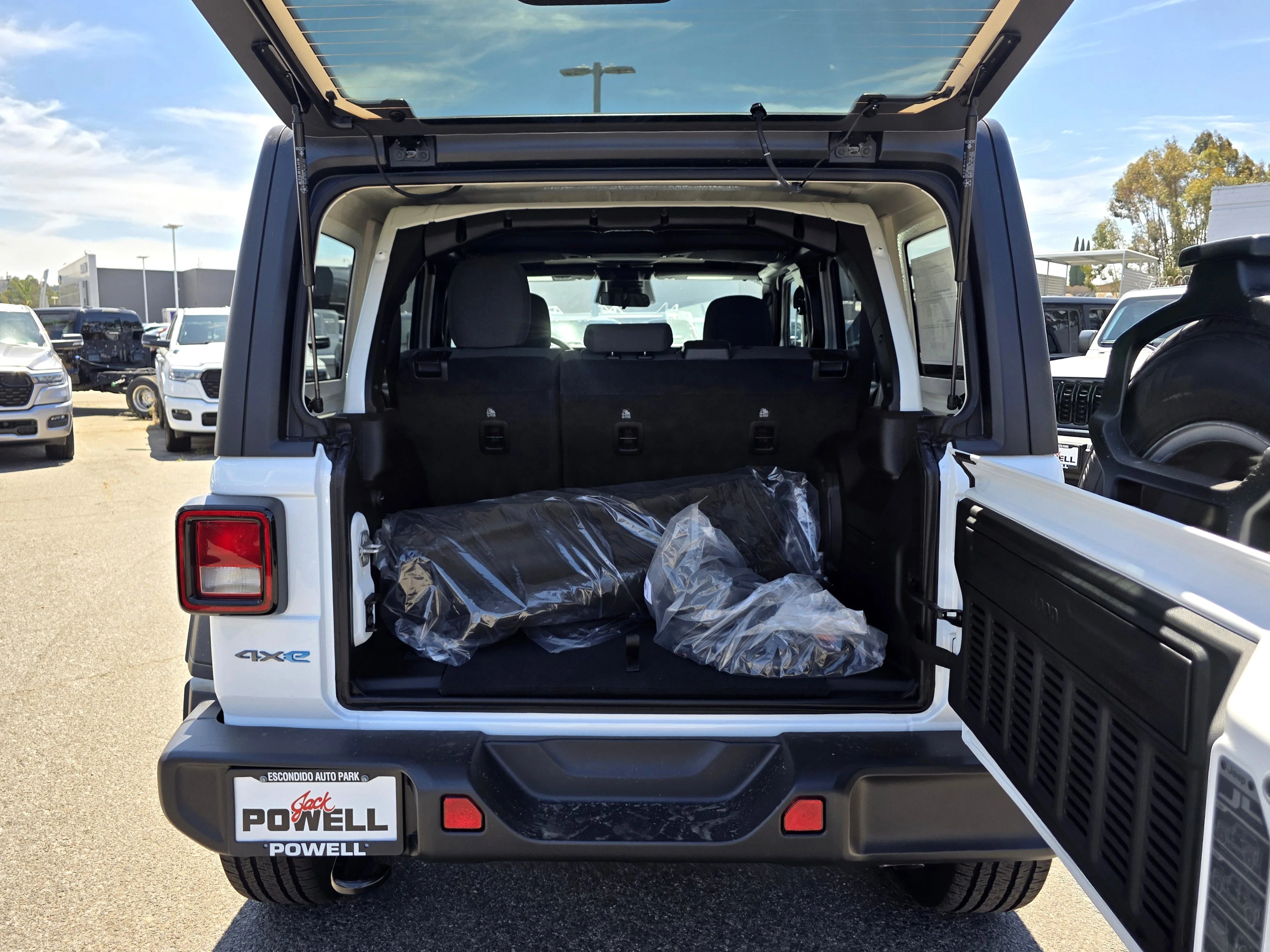 New 2025 Bright White Clearcoat Jeep Sport S 4xe image 17