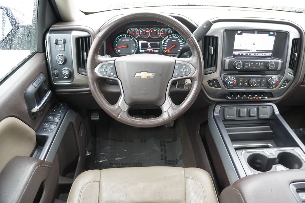 Certified Used 2016 Iridescent Pearl Tricoat Chevrolet LTZ image 20