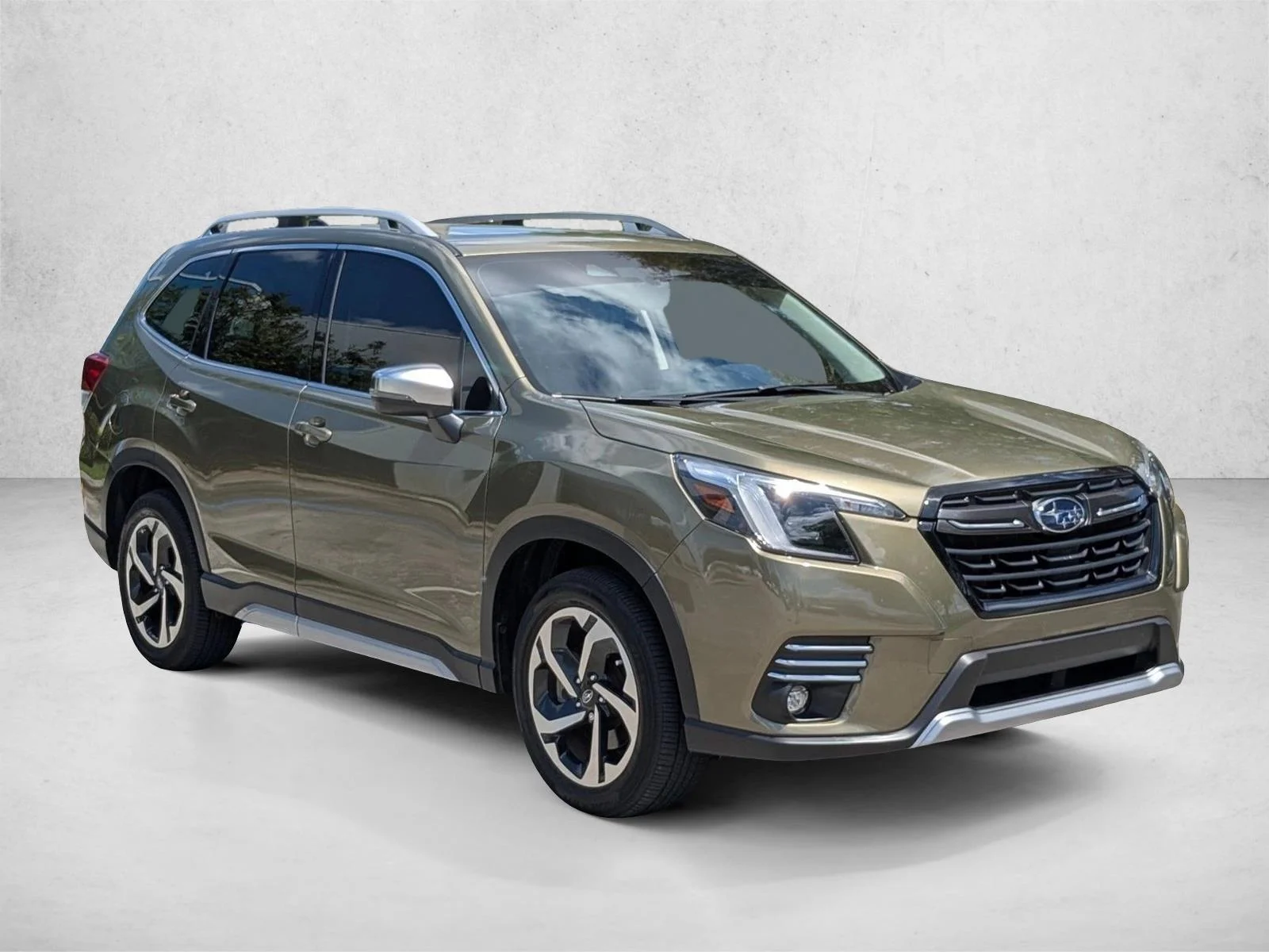 Used 2024 Green Subaru Touring image 3