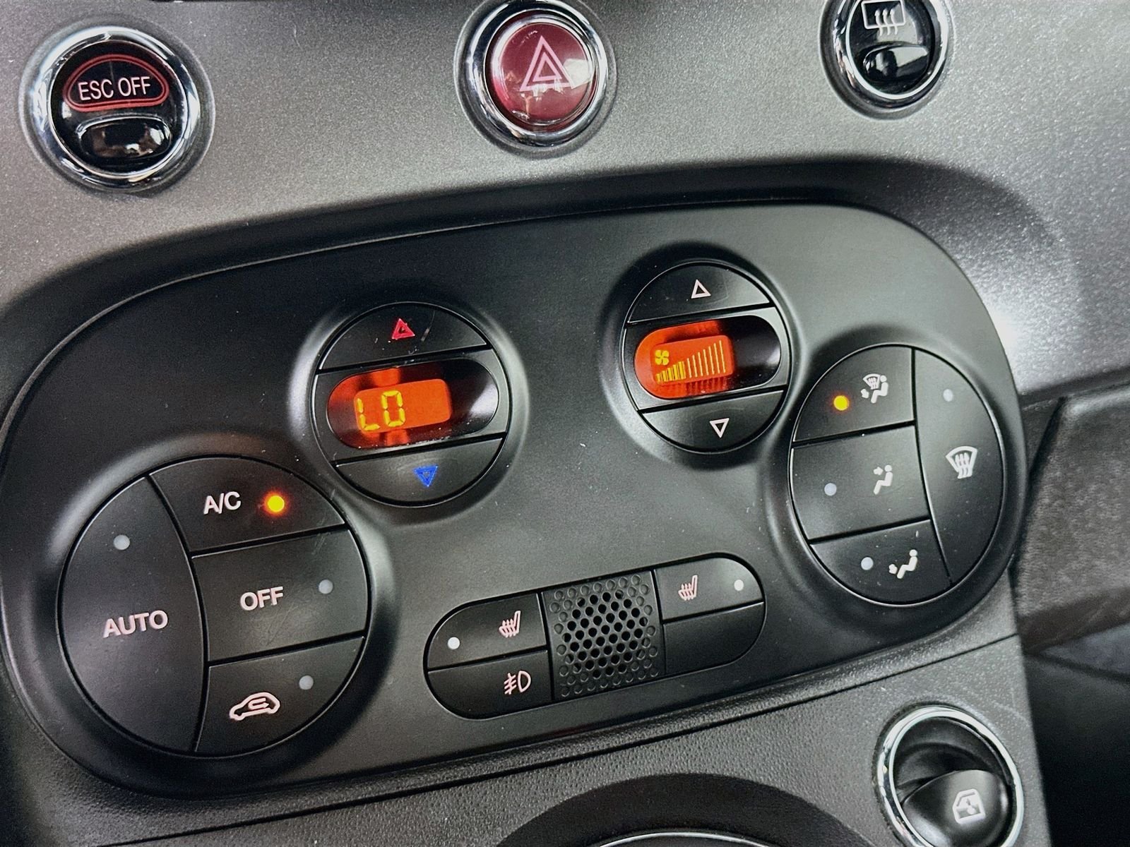 Used 2014 Granito Lucente (Granite Crystal) FIAT Battery Electric image 14