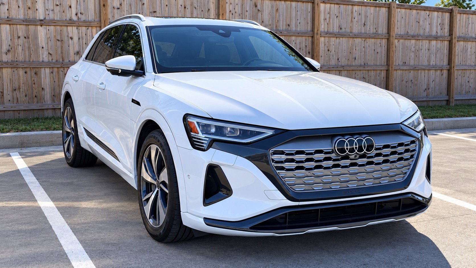 2024 Audi Q8 e-tron