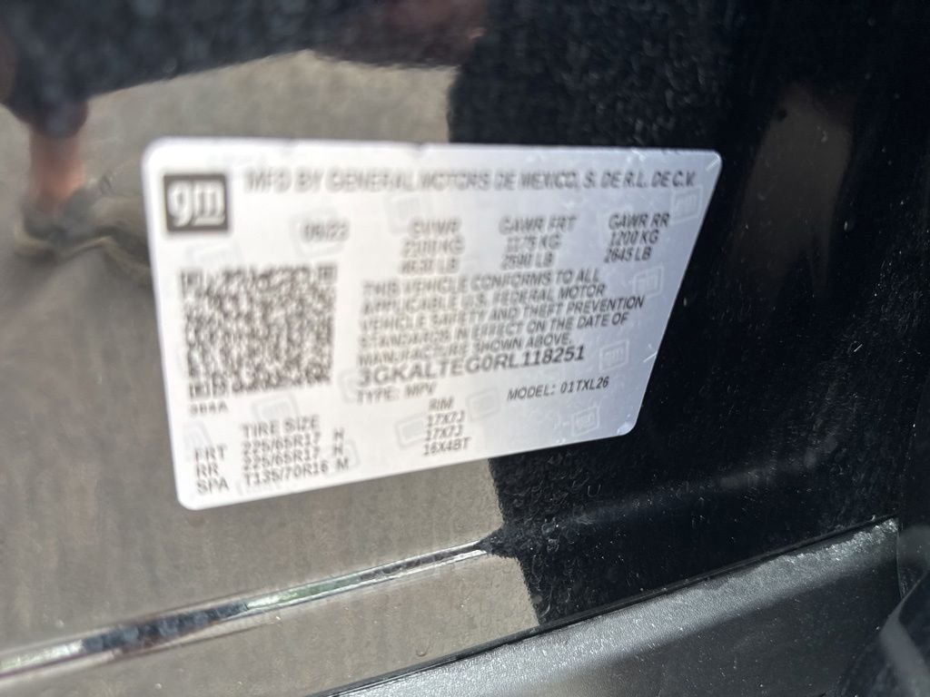 Used 2024 Black GMC SLE image 10