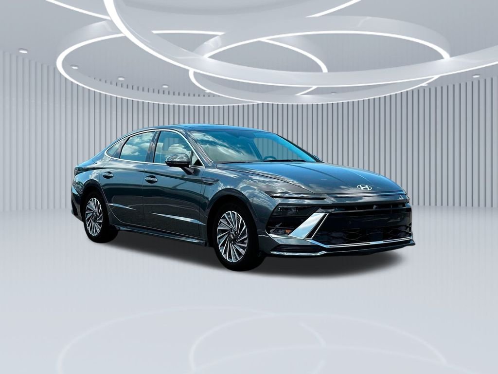 New 2025 Gray Hyundai Limited image 30