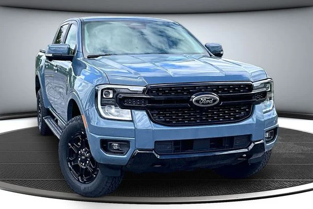New 2025 Azure Gray Metallic Tri-coat Ford LARIAT® image 2