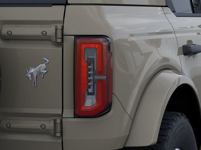 New 2026 Desert Sand Ford Outer Banks® image 24