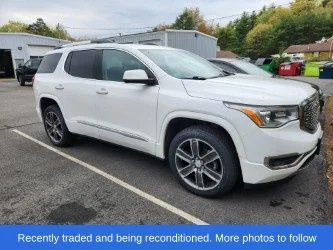 2019 GMC Acadia Denali AWD's photo