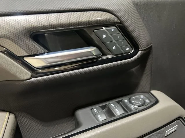 2022 Chevrolet Silverado 1500 ZR2 - Photo 22