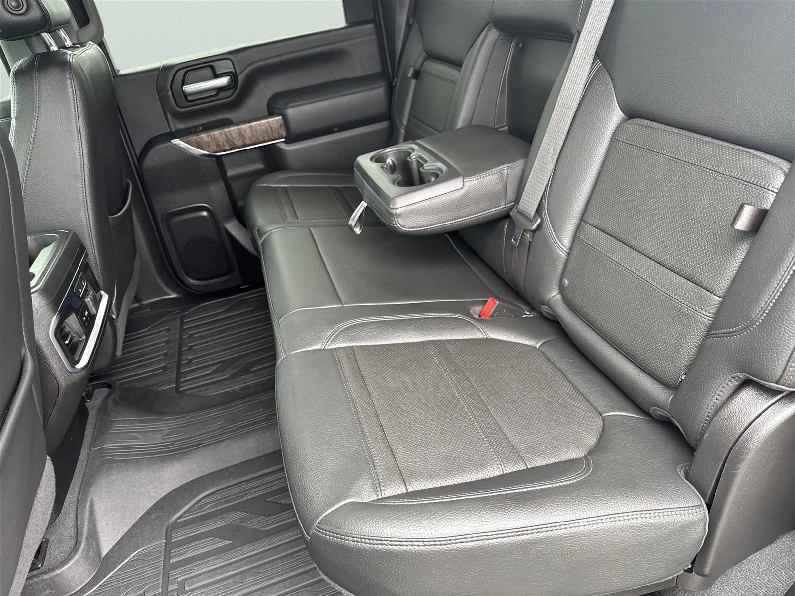 Used 2023 Onyx Black GMC Denali image 35