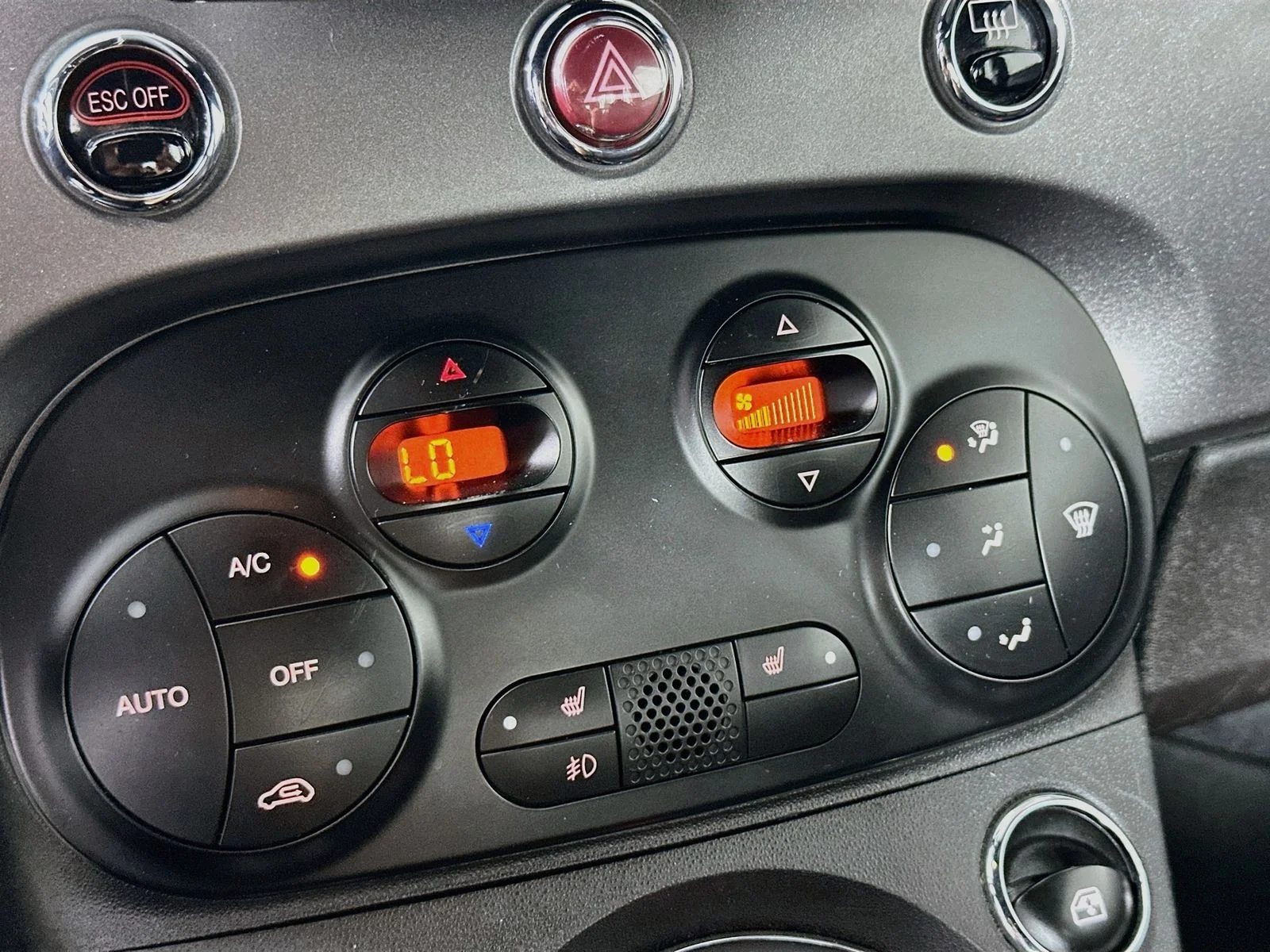 Used 2014 Granito Lucente (Granite Crystal) FIAT Battery Electric image 14