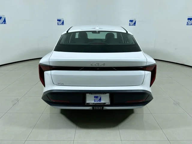 New 2026 SNOW WHITE PEARL Kia LXS image 17