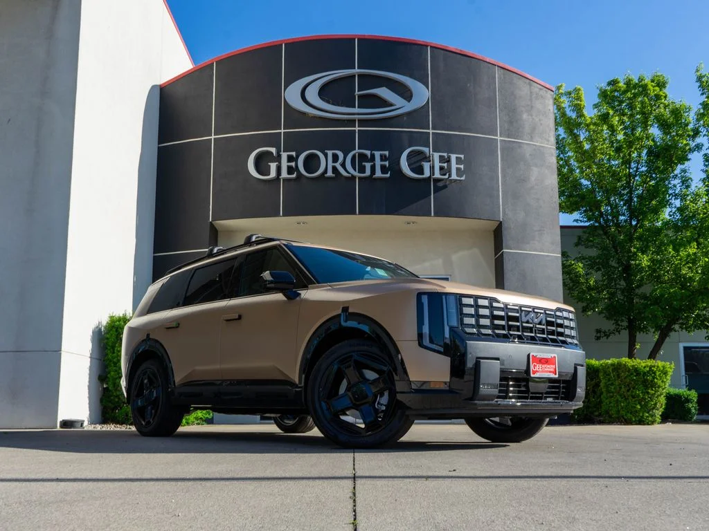 New 2027 Terrain Brown Matte Kia X-Line SX image 1