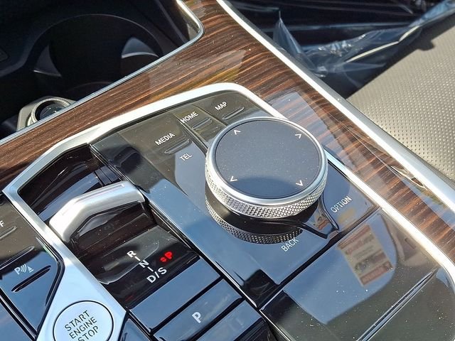 New 2026 Black Sapphire Metallic BMW xDrive40i image 14