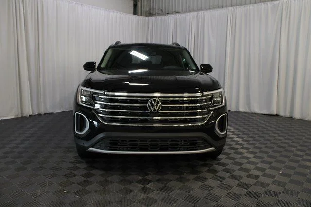 2026 Volkswagen Atlas SE w/Tech - Photo 30