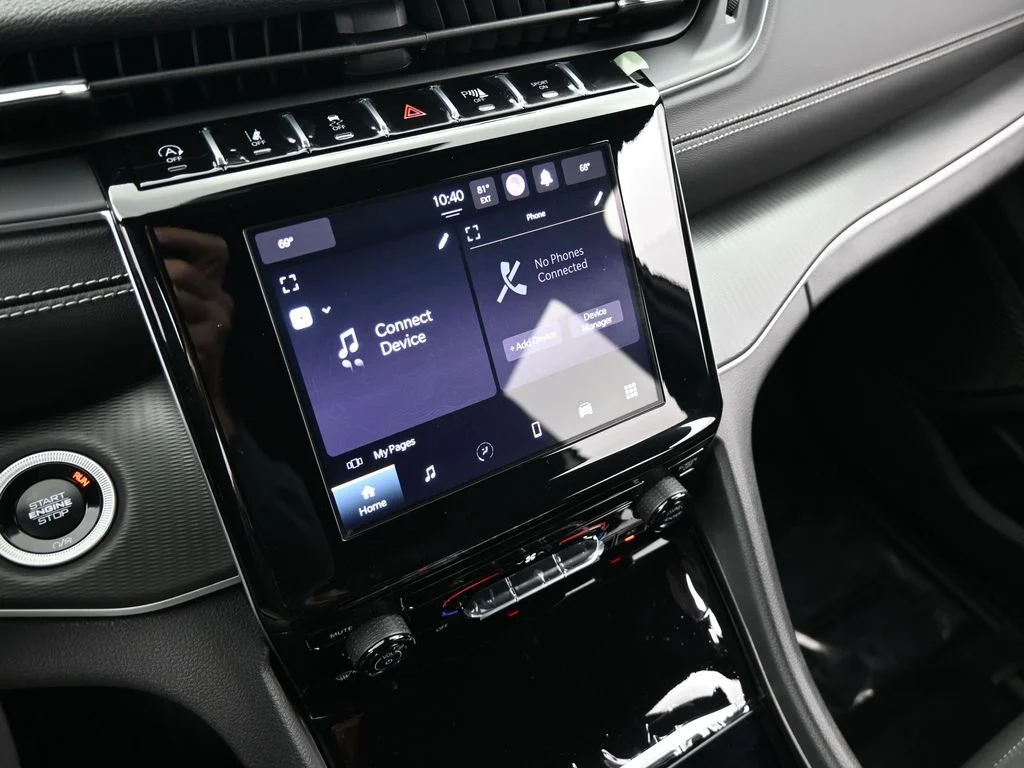 2025 Jeep Grand Cherokee Laredo - Photo 20