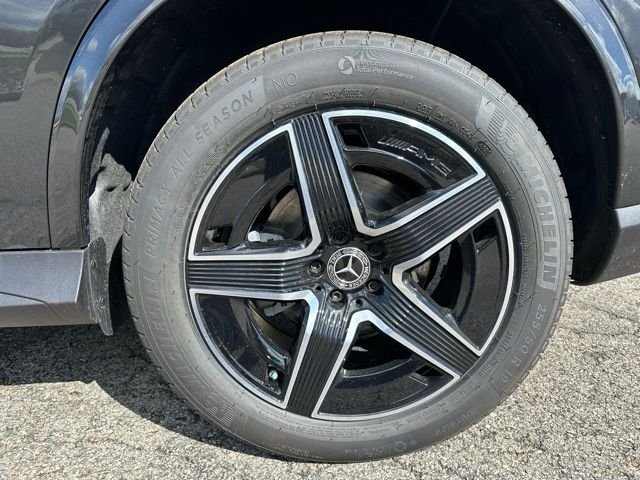 New 2026 Gray Mercedes-Benz GLC 300 image 10