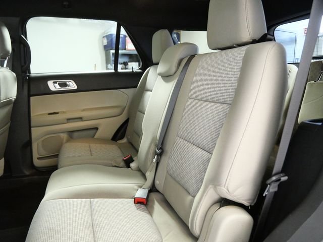 Used 2015 White Ford XLT image 14