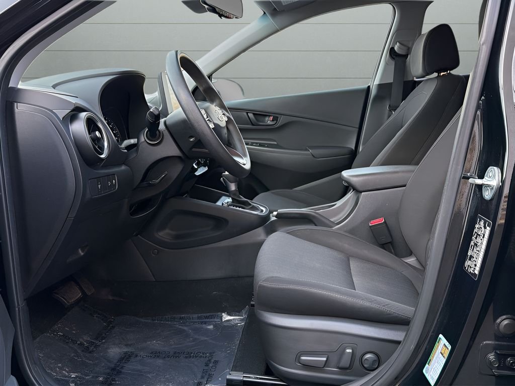 2023 Hyundai Kona SEL - Photo 9