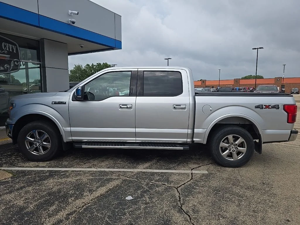 Used 2018 Silver Ford Lariat image 8