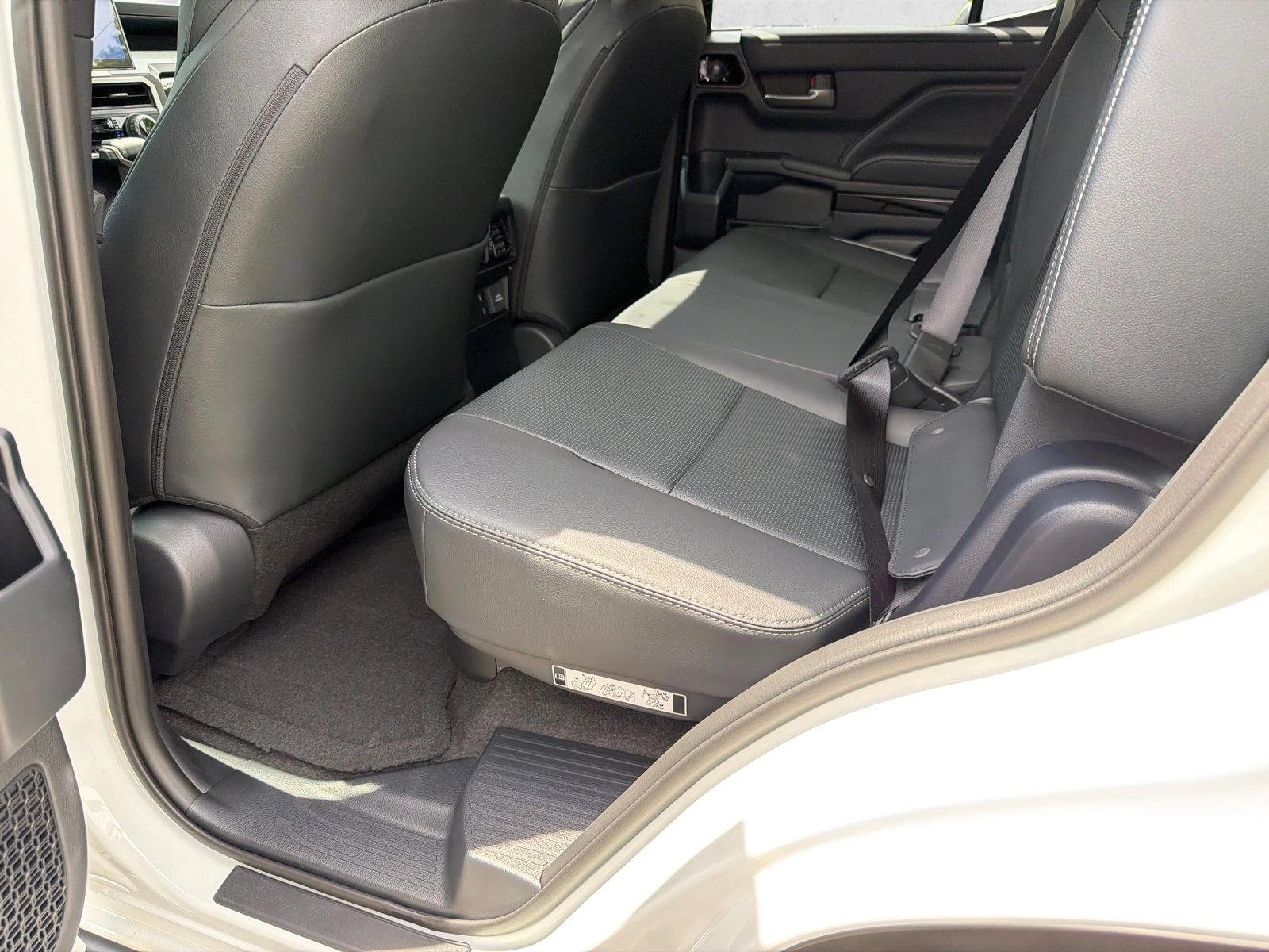 New 2026 Wind Chill Pearl Toyota Limited image 21