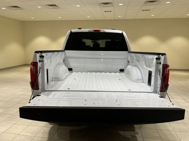 New 2026 White Ford XLT image 21