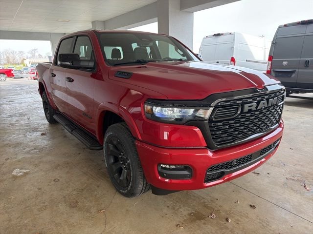 New 2026 Molten Red Pearl-Coat Exterior Paint RAM Big Horn/Lone Star image 8