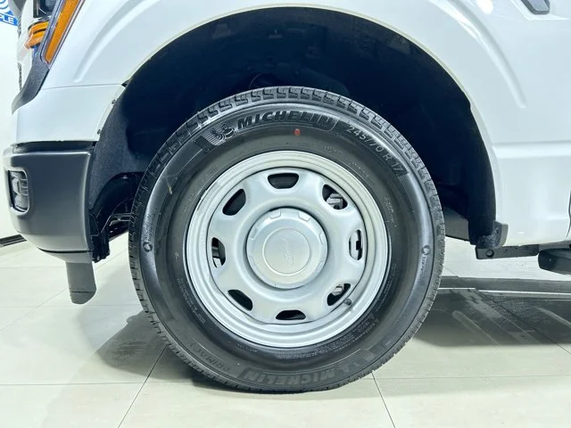 New 2025 OXFORD WHITE Ford XL image 10