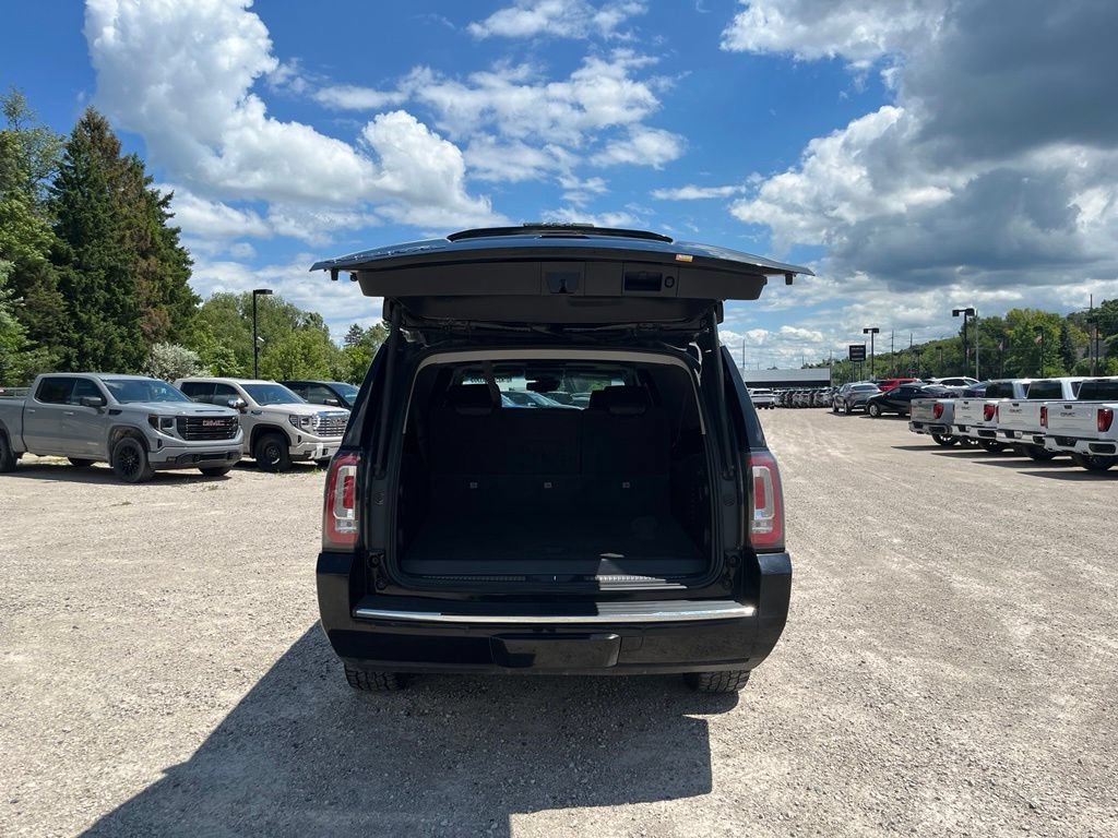 Used 2018 Onyx Black GMC Denali image 13