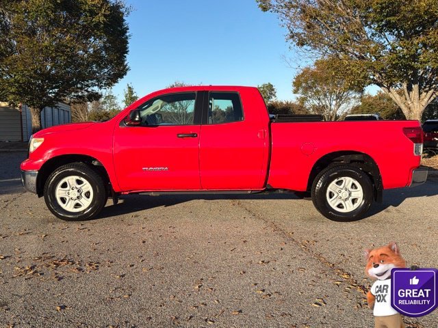 Used 2011 Green Toyota Grade image 2