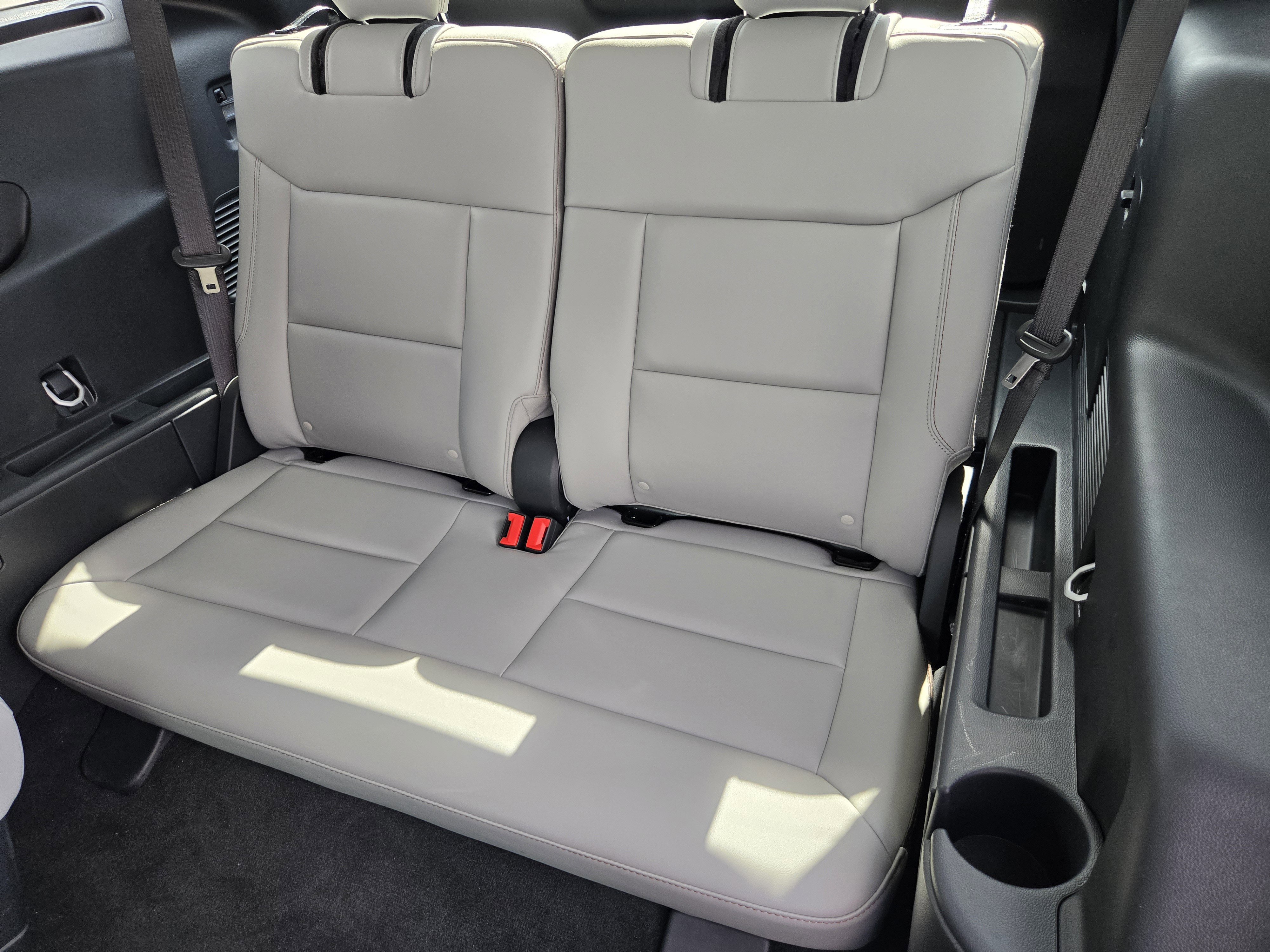 New 2026 Star White Metallic Tri-Coat Ford Active image 19