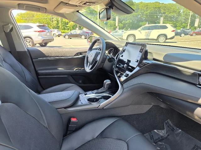 Used 2023 Beige Toyota XLE image 11