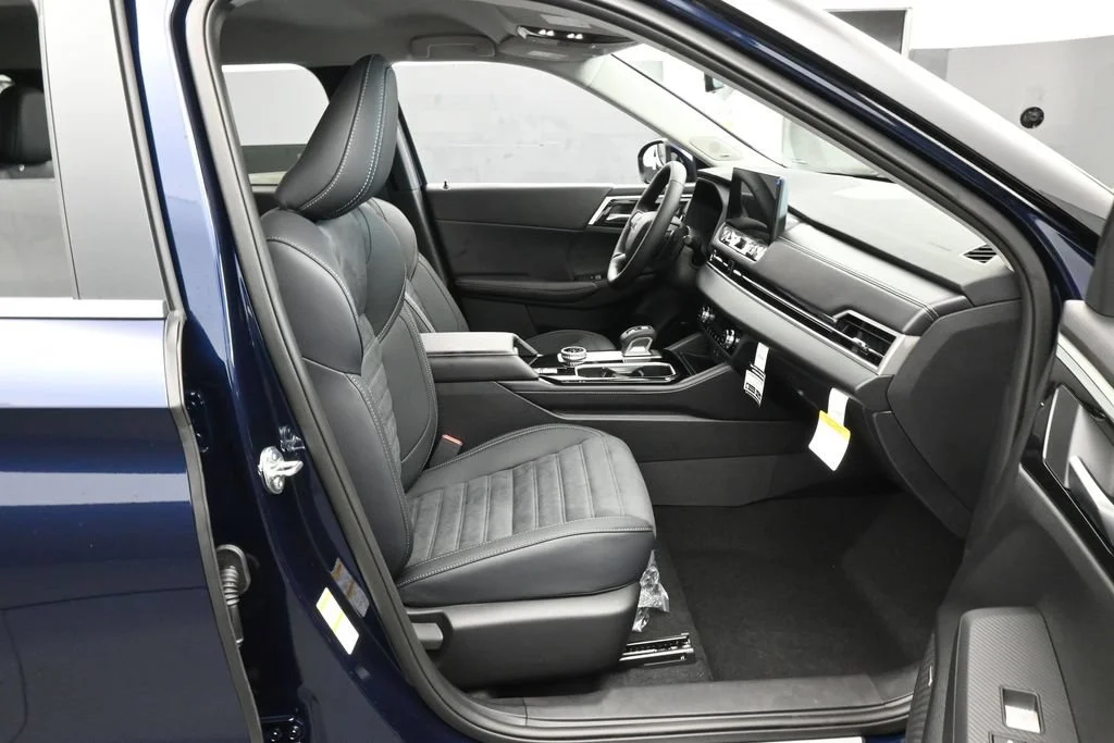 New 2026 Blue Metallic Mitsubishi SE 1.5T 2WD image 45