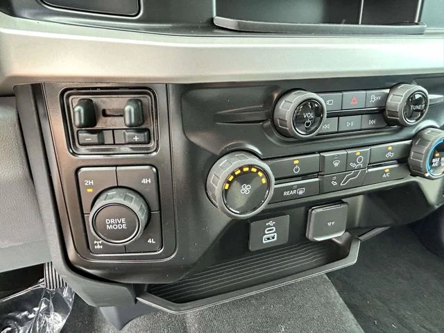 New 2026 Avalanche Ford XL image 11