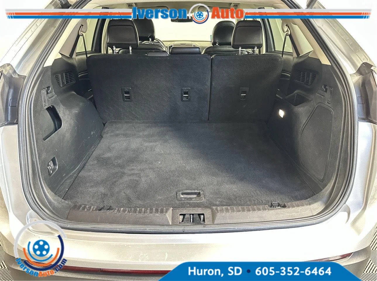 Used 2018 Silver Ford Titanium image 9