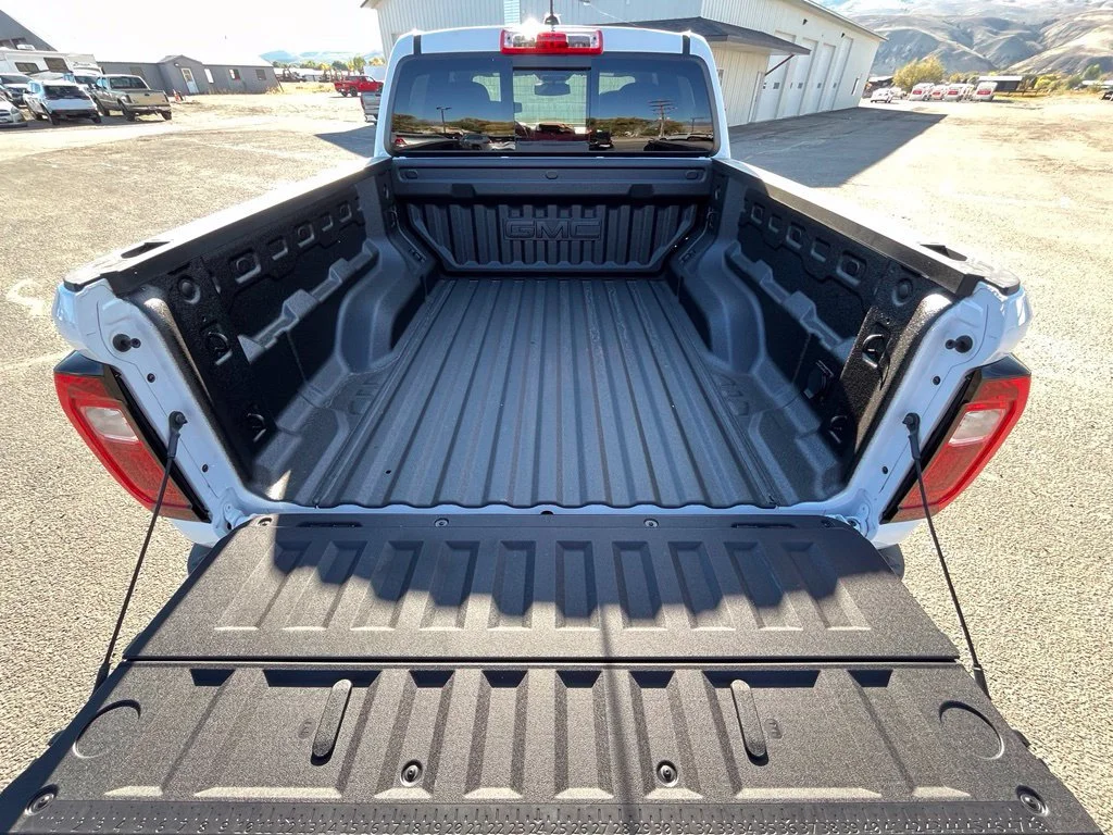 2026 GMC Canyon Denali - Photo 17