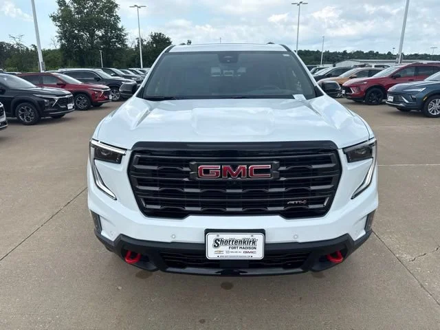 2026 GMC Acadia AT4 - Photo 8