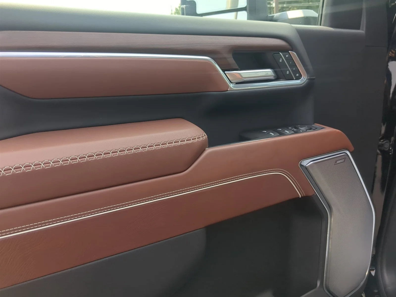 New 2026 Onyx Black GMC Denali Ultimate image 47
