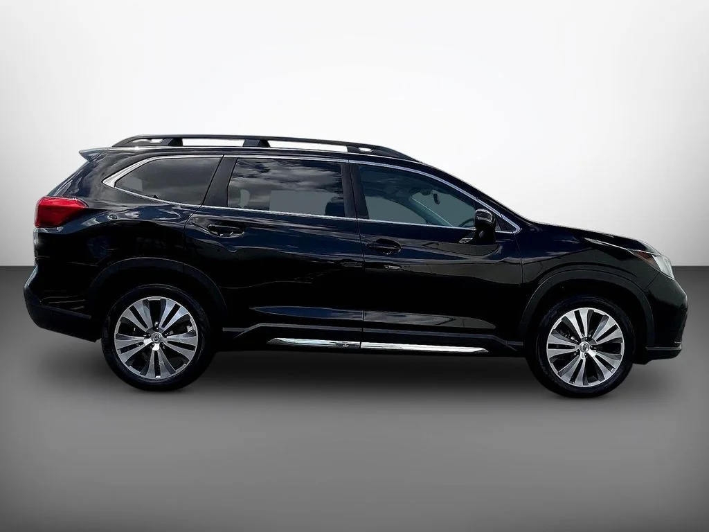 Used 2019 Crystal Black Silica Subaru Limited image 8