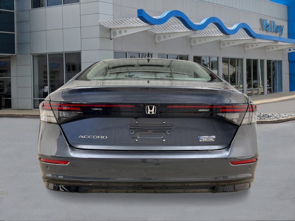 New 2026 Meteorite Gray Metallic Honda Touring image 4
