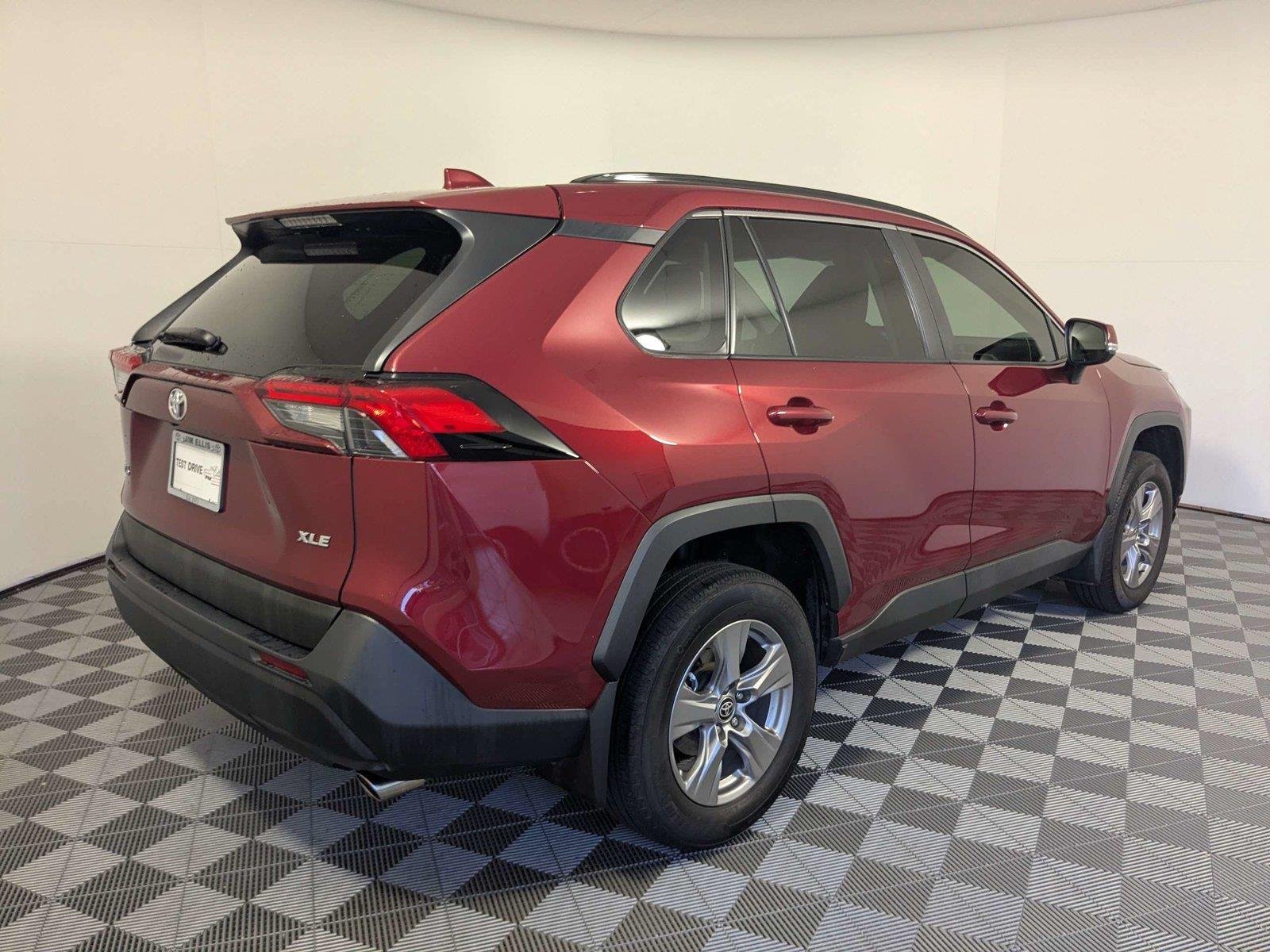 Used 2024 Ruby Flare Pearl Toyota XLE image 4