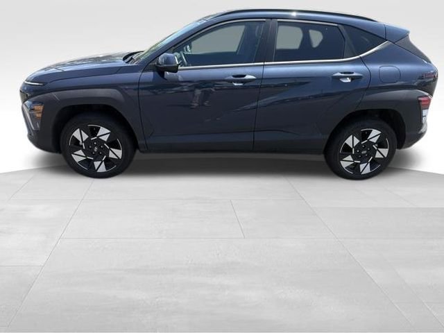 Used 2024 Blue Hyundai SEL image 7
