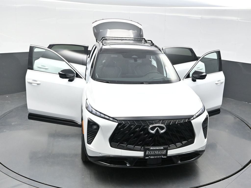 New 2027 2T RAD WHT INFINITI Autograph AWD image 47
