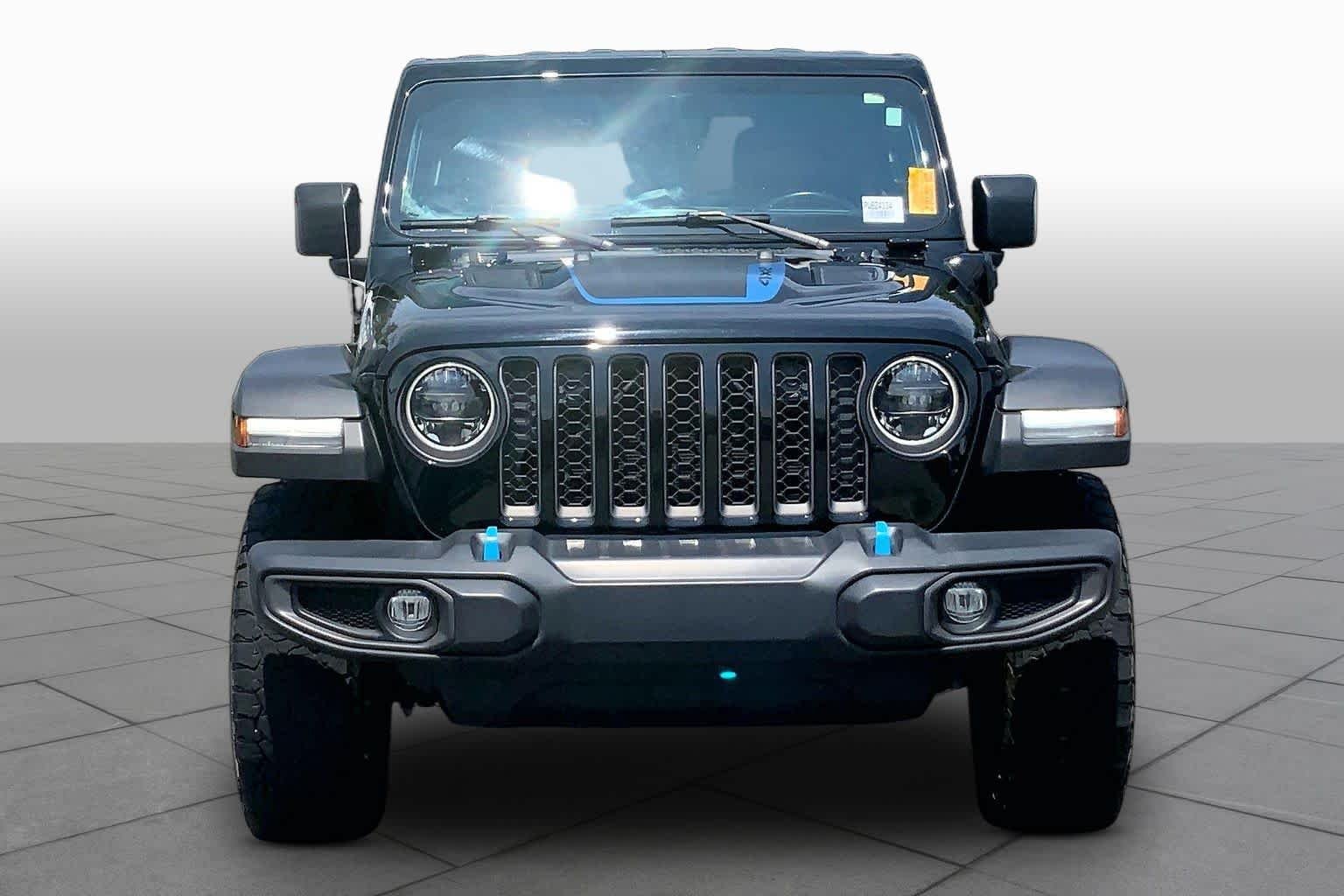 Used 2023 Black Clearcoat Jeep Rubicon image 4