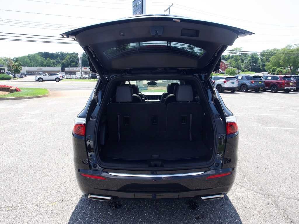 2024 Buick Enclave Essence - Photo 38